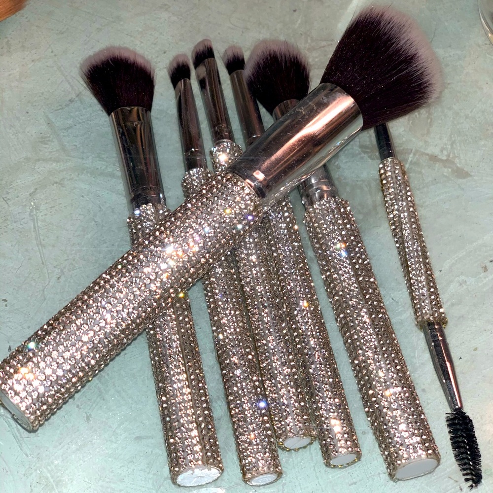 Beautiful crystal rhinestone make up brushes(Not available)